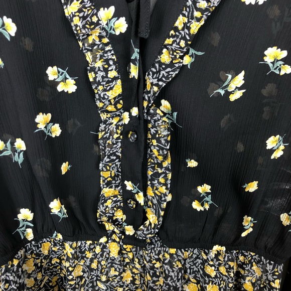 re-named Floral Chiffon Peasant Top Sz M - Picture 11 of 11